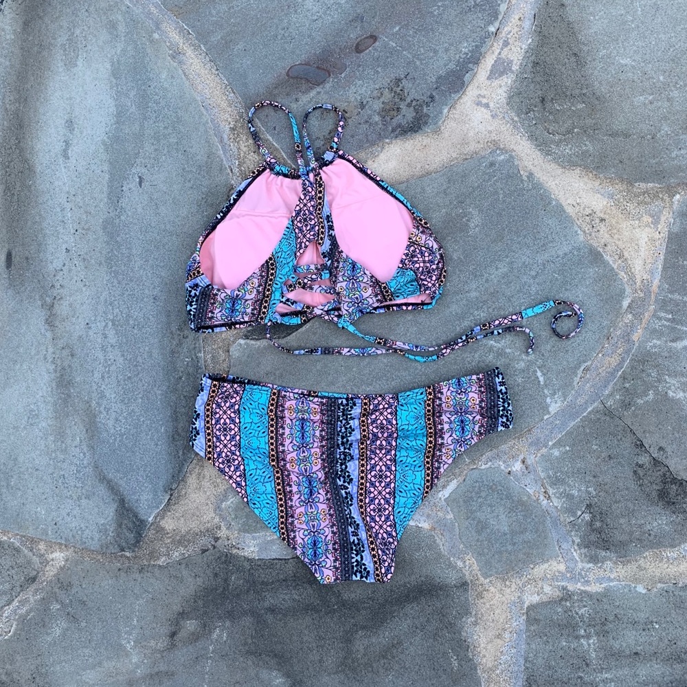 Target bikini - Picture 2 of 2